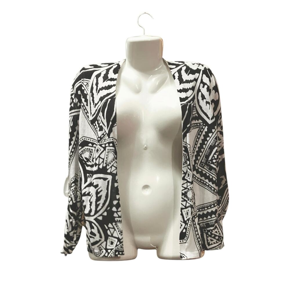 Chico's Women's B/W Abstract Floral Ruched-Sleeve Sweater Cardigan SZ 0 US S - Picture 7 of 11